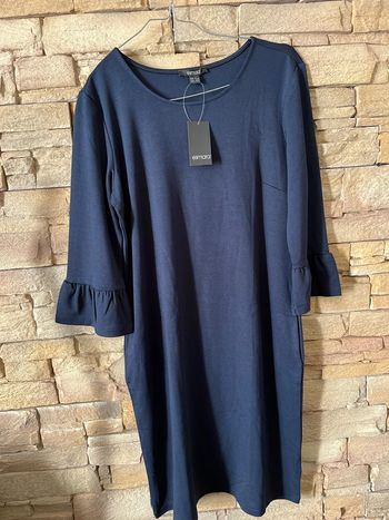 Robe taille M et manches 3/4