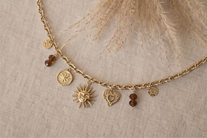 Collier 100% inoxydable à breloques - photo numéro 1