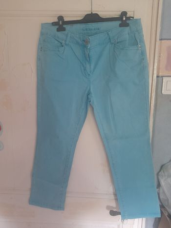 Jeans bleu turquoise, marque C'est beau la vie, taille 44