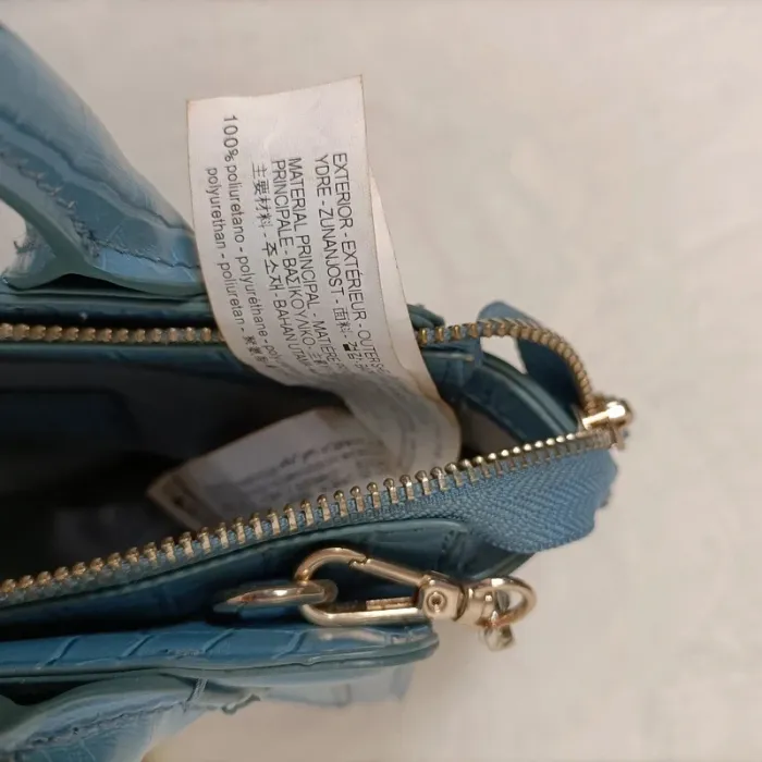 Petit sac à main bleu effet croco - petit format - bandoulière chaîne dorée - bon état S007 - photo numéro 6