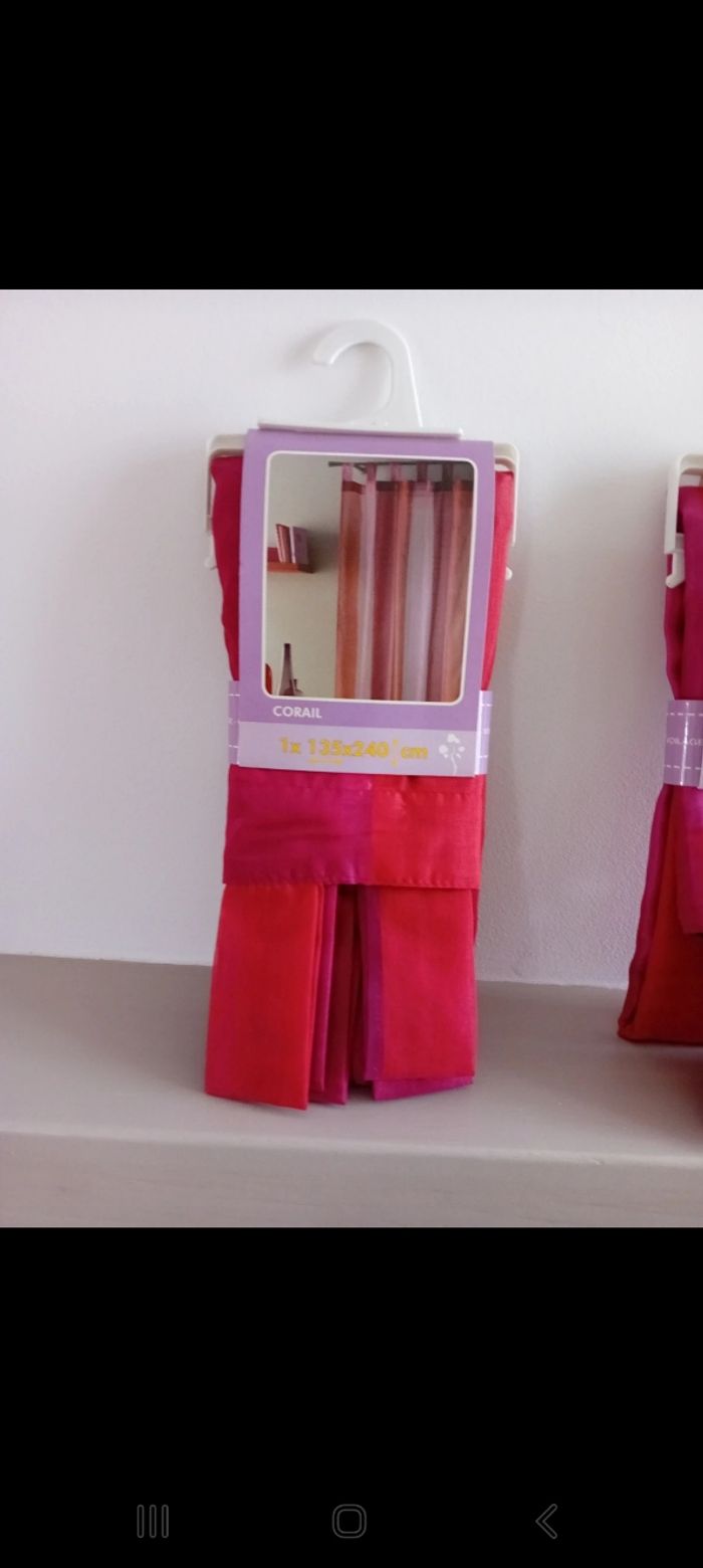 Voilage neuf - photo numéro 2