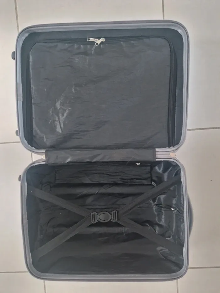 Valise de cabine rigide à roulette Stitch Disney bleu - photo numéro 7