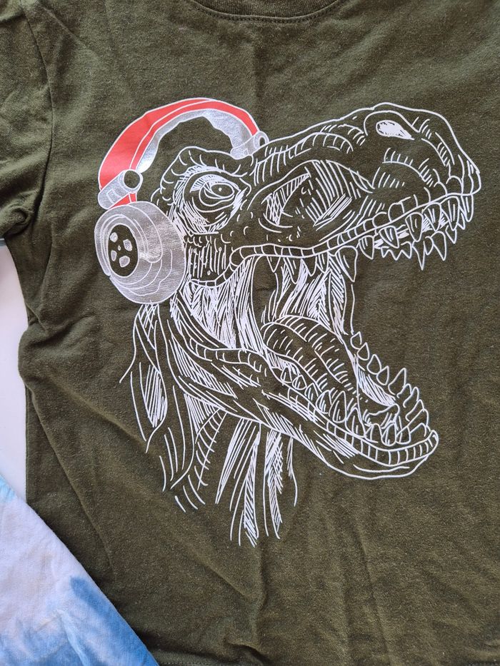 👦 T-shirts × 3 - photo numéro 3