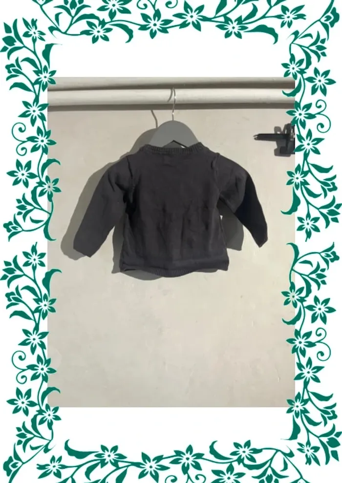 Gilet noeuds 6 mois - photo numéro 4