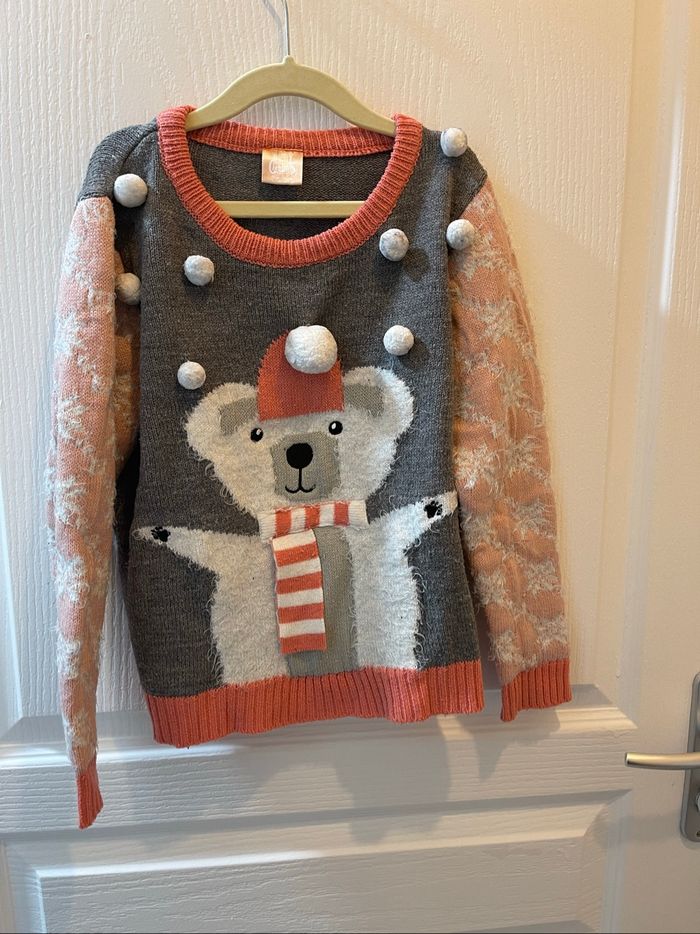 Pull hivers Merry Chrismas T. 8ans