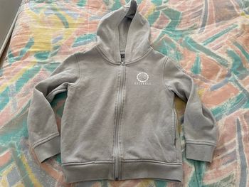Gilet aime 8 ans 