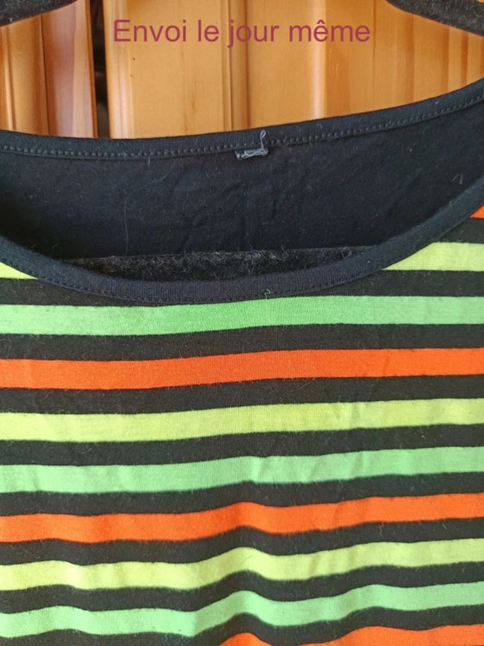 Débardeur fluo - photo numéro 2