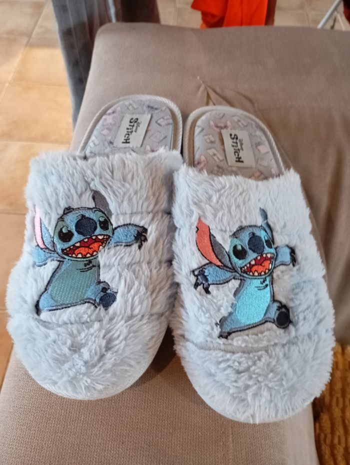 Chaussons stitch taille 39