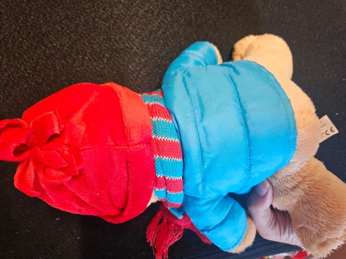 Peluche winnie l'ourson disney store - photo numéro 3