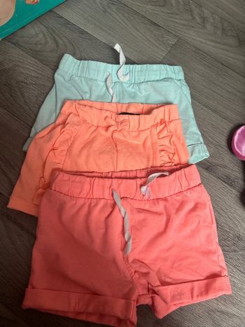 Lot short 18 mois