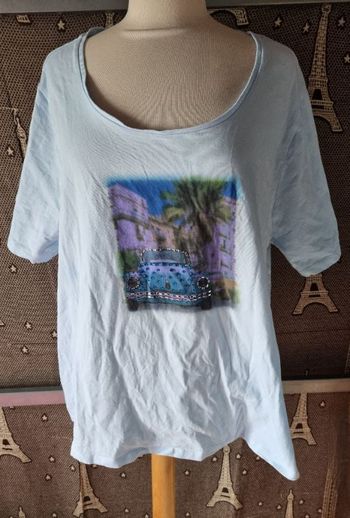 T-shirt bleu clair imprimé taille 50