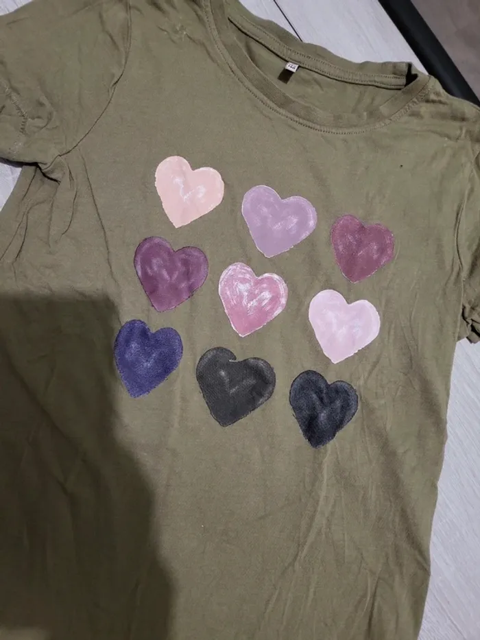 T-shirt taille 9/10 ans - photo numéro 3