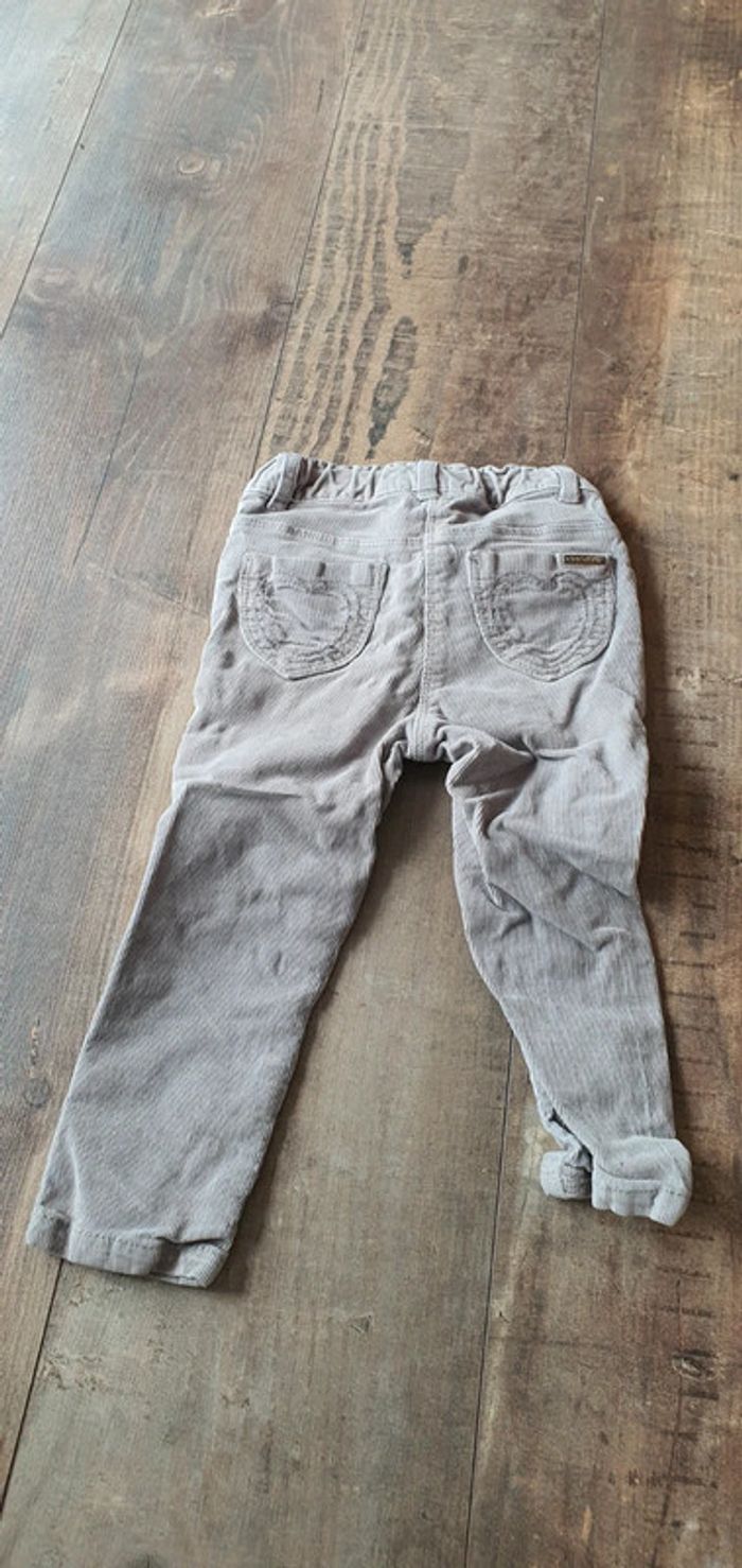 Pantalon kidkanai 24 mois en très bon état - photo numéro 5