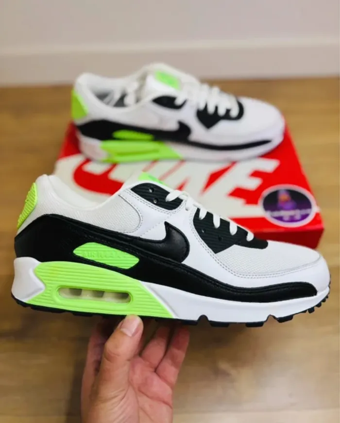 Nike Air Max 90 NBY Nike By You Neon Vert Taille 45.5