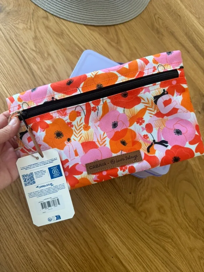 Pochette Cabaia - Réedition Laura Deleuze