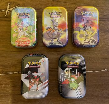 Lot Mini Tin 8.5, Kanto et 10.5