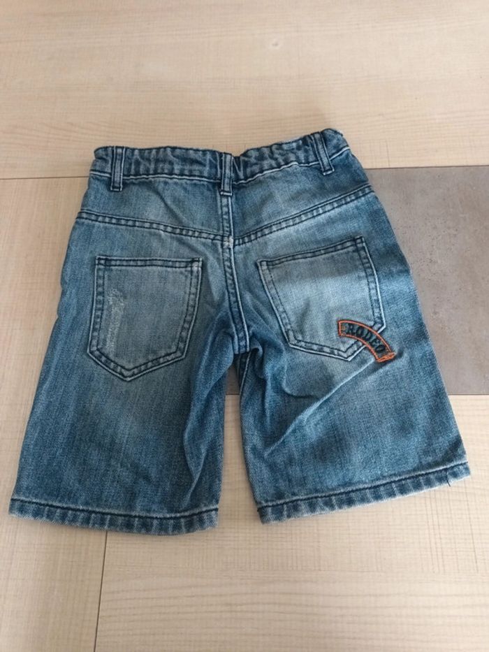Short en jean garçon 5 ans - photo numéro 2