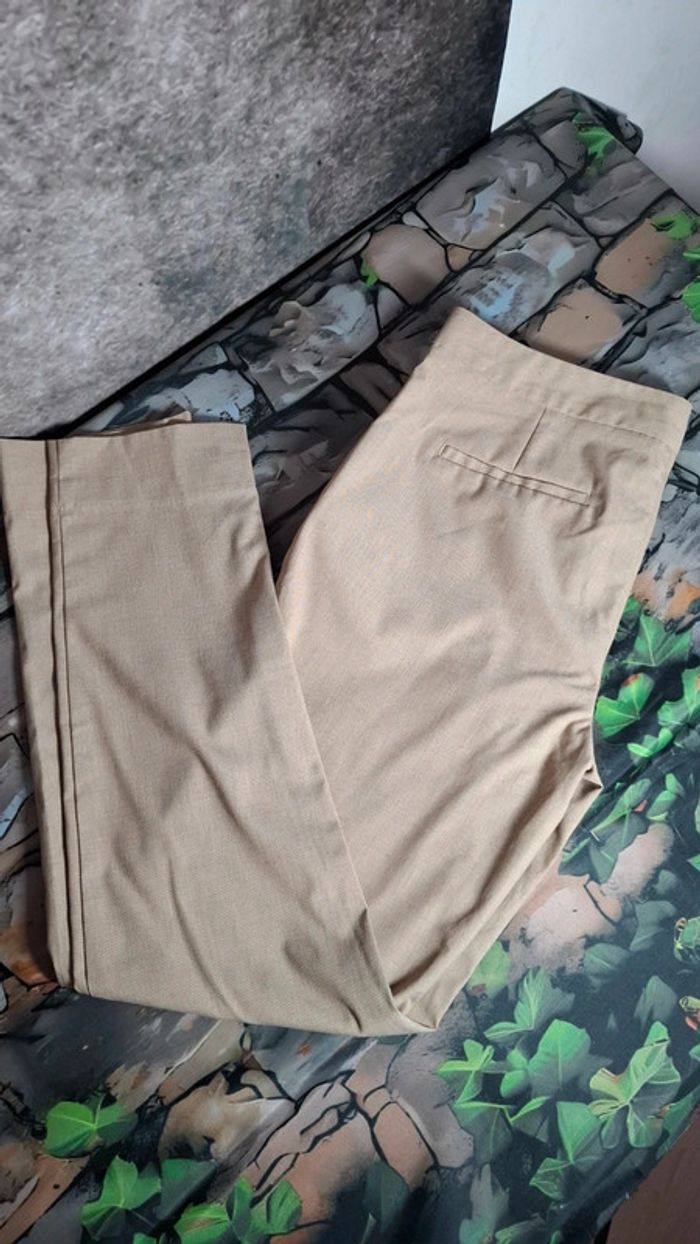 Pantalon beige Zara
