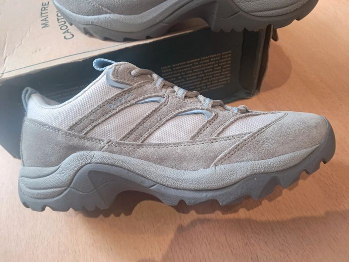 Aigle baskets chaussures marche rando P 39 neuves - photo numéro 2