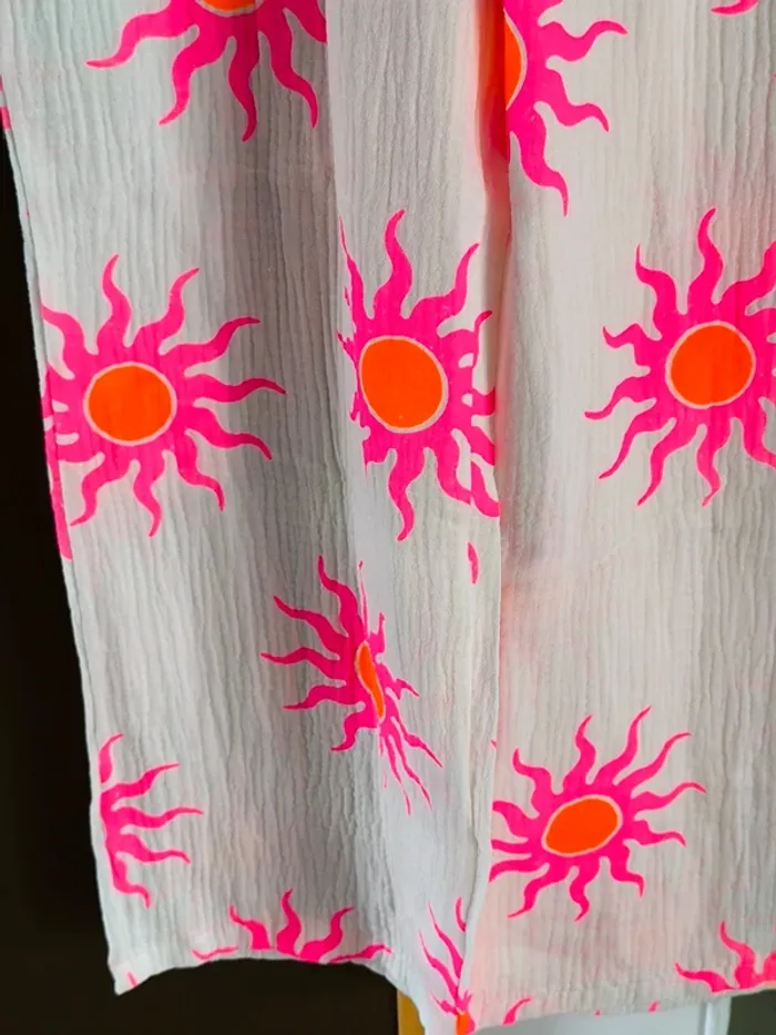 Pantalon blanc et fushia gaz de coton imprimé soleil TU 36 à 42 - photo numéro 5