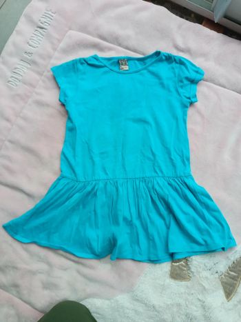 Robe bleu claire