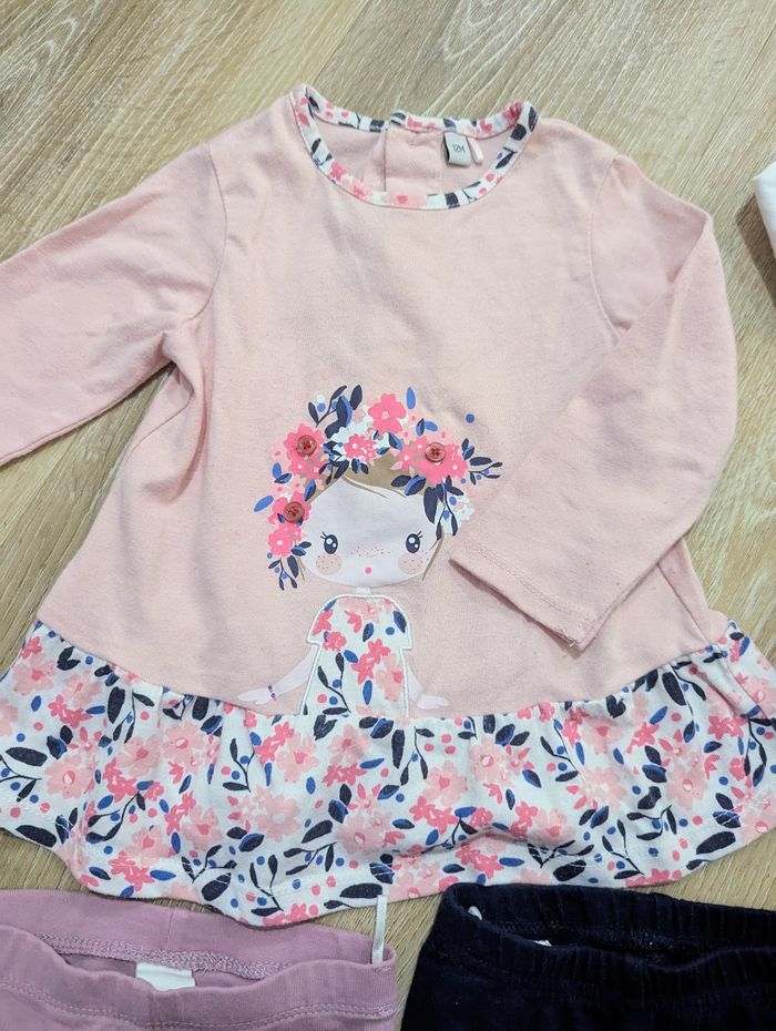 Lot 4 leggings & 2 t-shirts 12 mois bébé fille - photo numéro 7