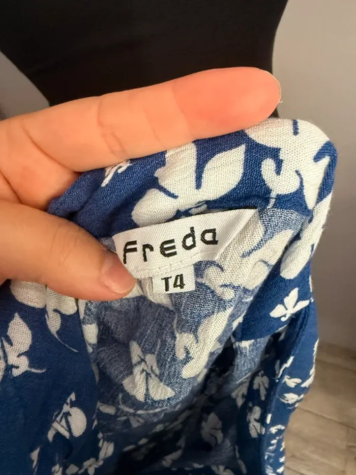 Magnifique robe Freda - photo numéro 4