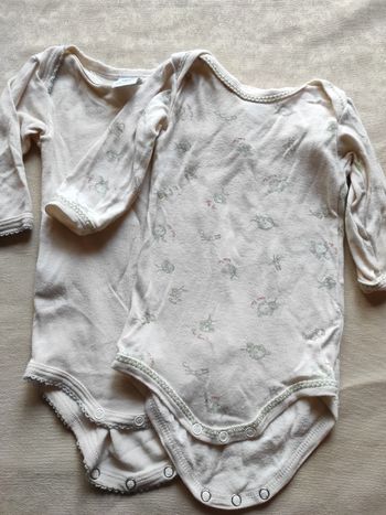 Lot 2 bodies Petit bateau