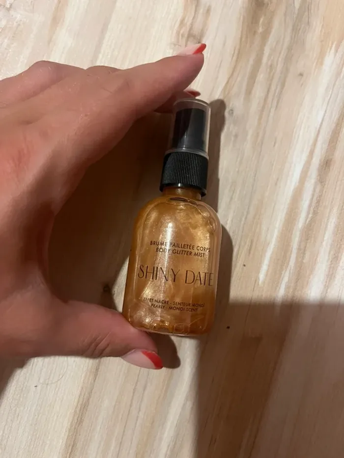 brume pailleté corps shiny date