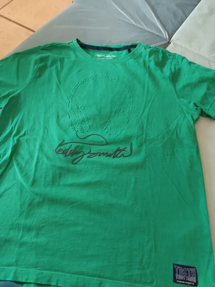 Tee shirt teddy smith 16 ans