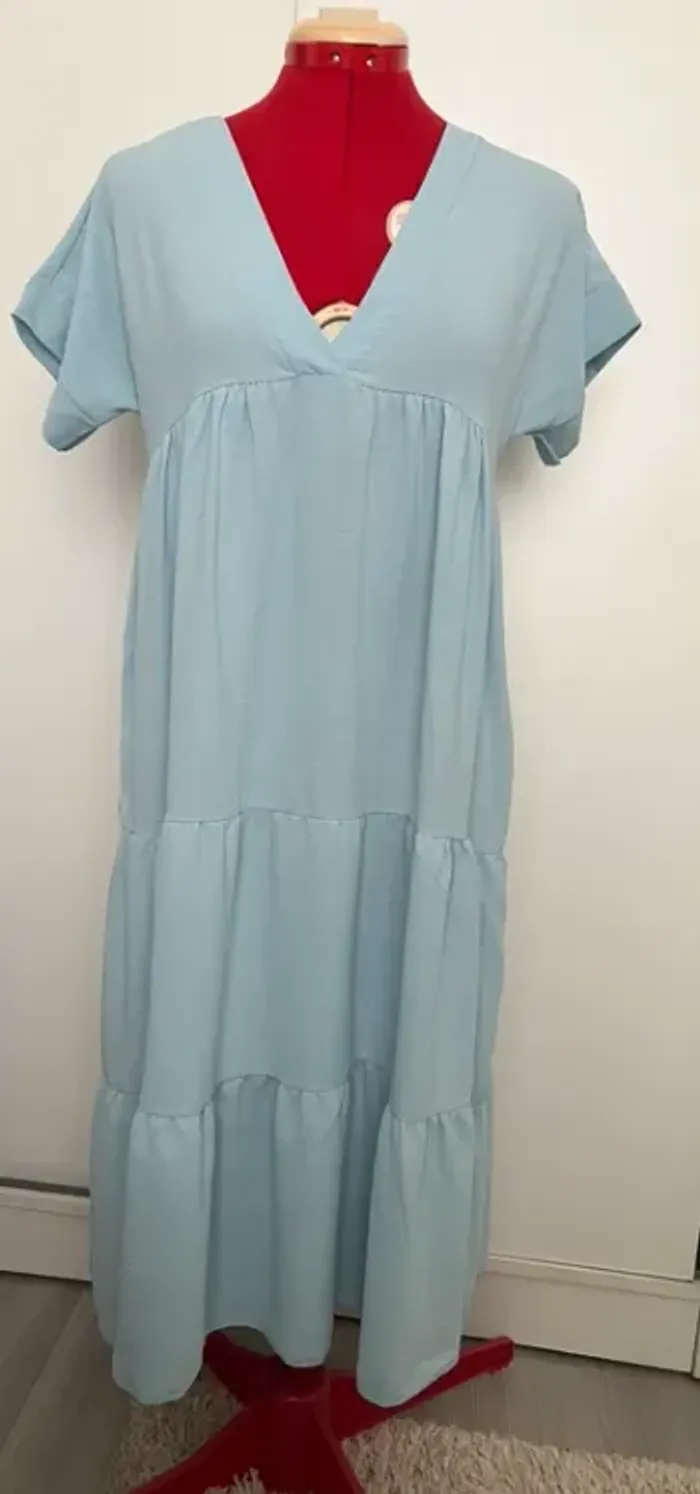 Robe longue volants bleu ciel - photo numéro 2