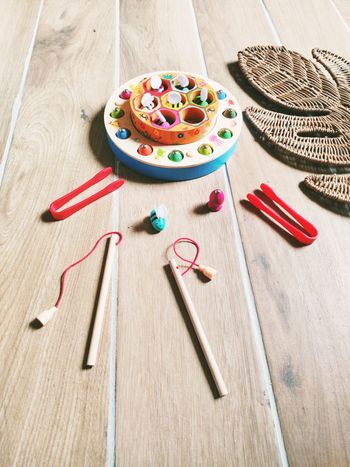 🎣Jeu 2 en 1 pêche à la ligne magnétique/aimantée avec poissons et abeilles en bois