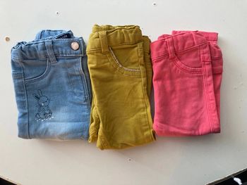 Lot 3 jeans