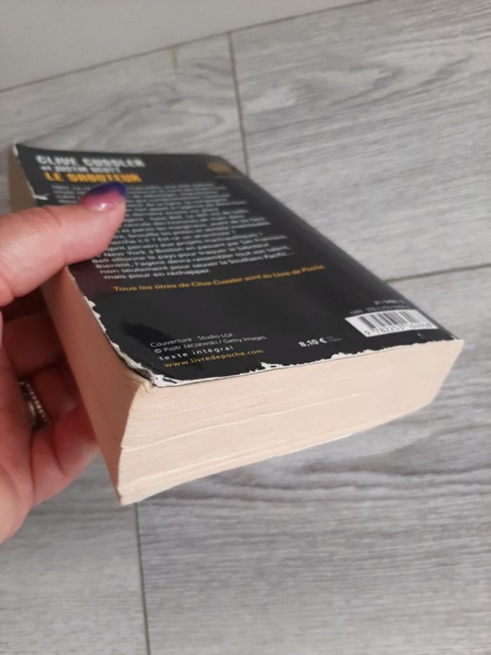 Livre le saboteur - photo numéro 3