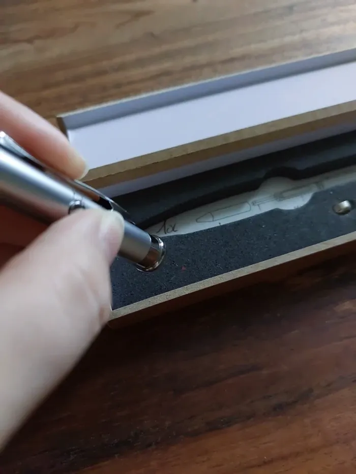 Bic noir - photo numéro 4