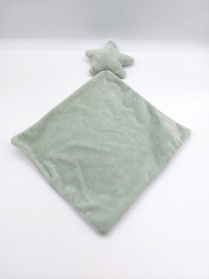 Doudou plat étoile grelot velours vert sauge ZEEMAN - photo numéro 2