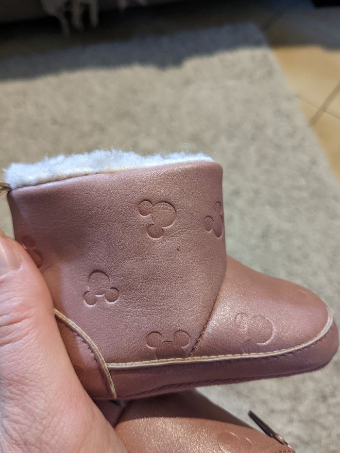 Bottes fourrées Minnie 0-3 mois - photo numéro 2