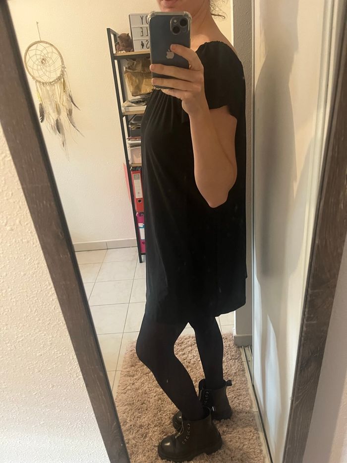 Robe noir - photo numéro 2