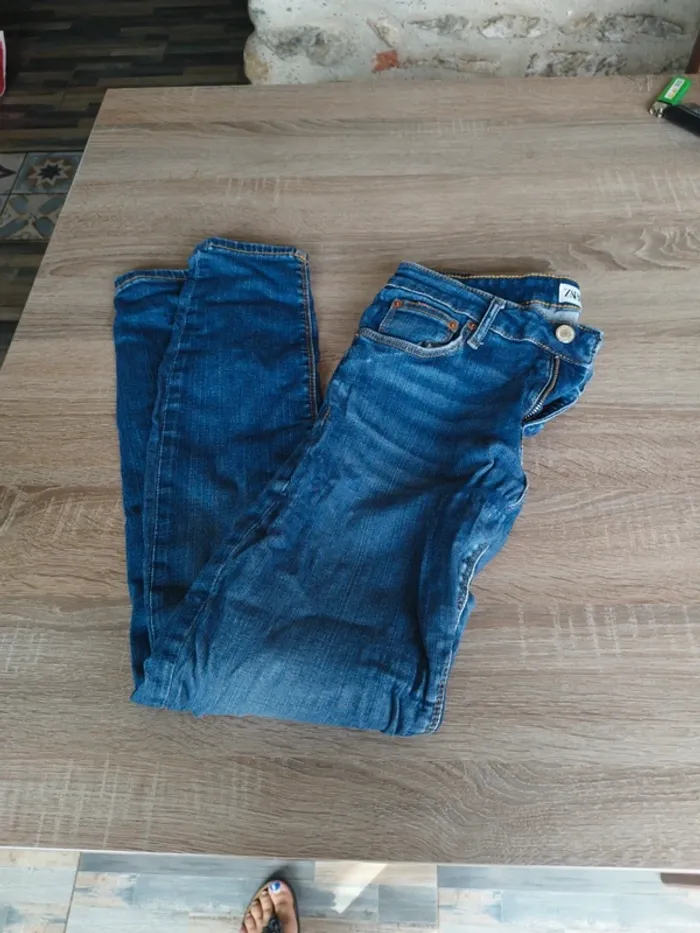 Lot de jeans Zara - photo numéro 3