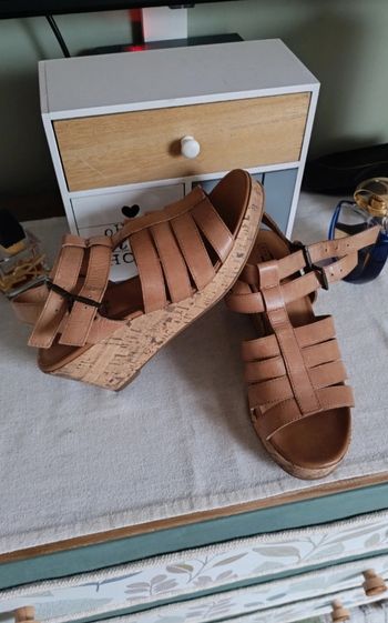 Sandales pointure 37 