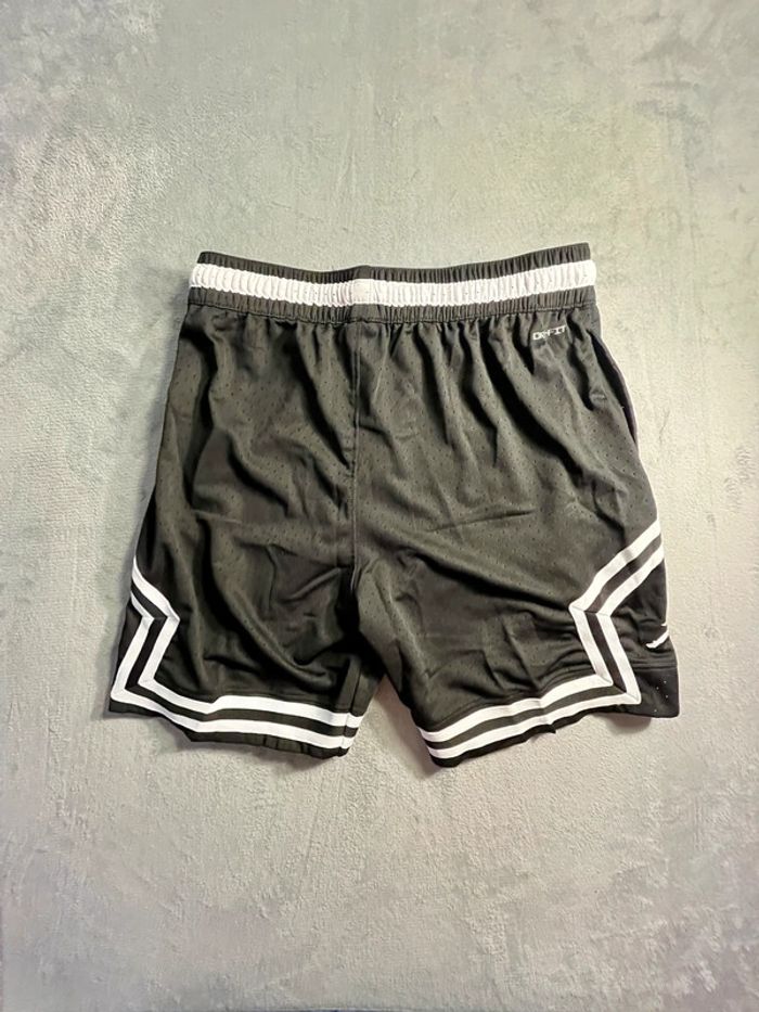 Short en mesh Jordan Dri-Fit couleur Black – Taille L Marque : Jordan - photo numéro 6
