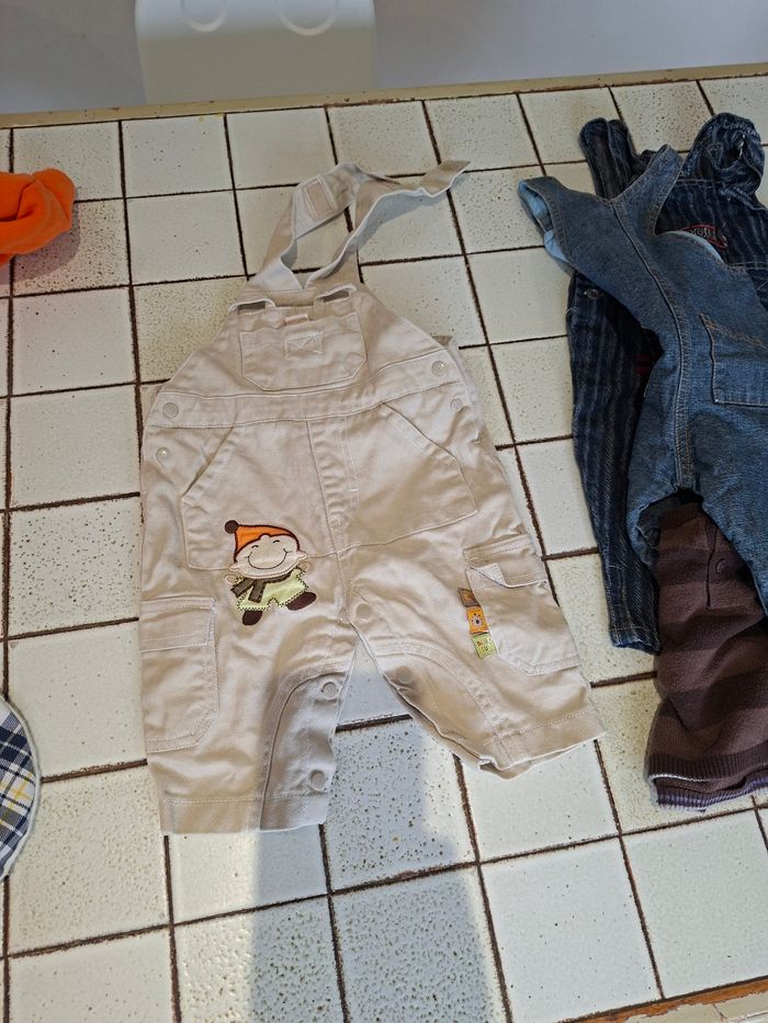 Lot vêtements 3 mois - photo numéro 6