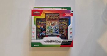 Coffret Pokémon Collection Illustration - Premiers Partenaires Série 1 - Scellé