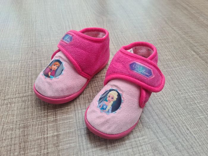 Chaussons Reine des Neiges 22