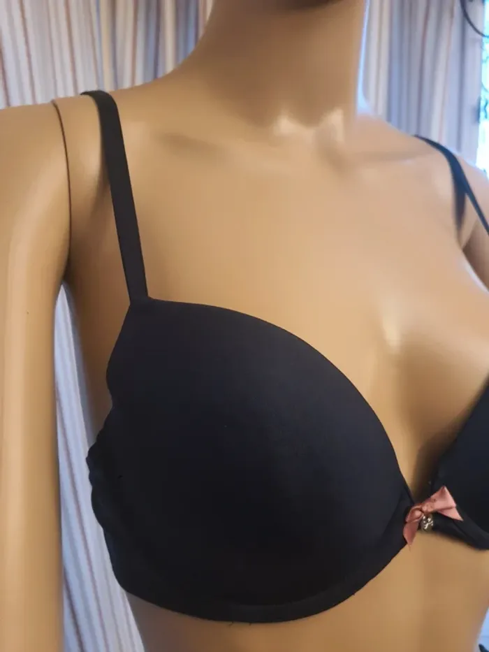 Soutien gorge bleu  Hunkemöller 95B eu 80B - photo numéro 5