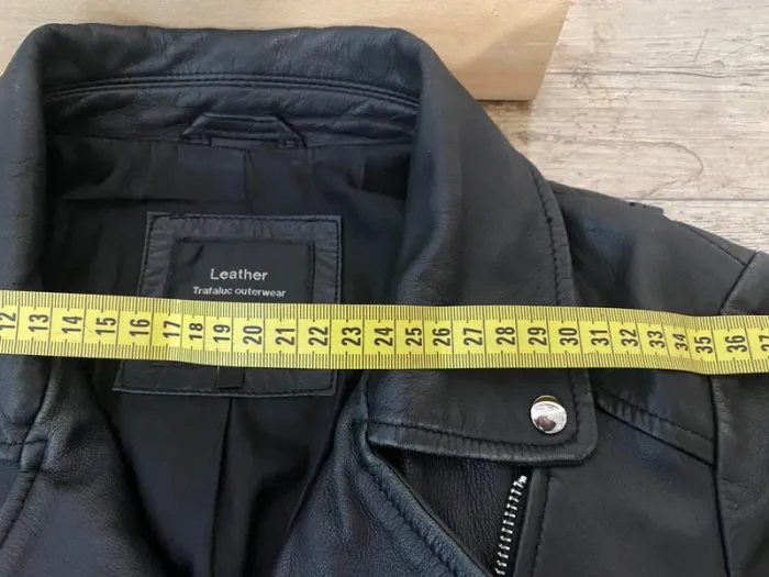 Perfecto en cuir véritable Zara - photo numéro 14
