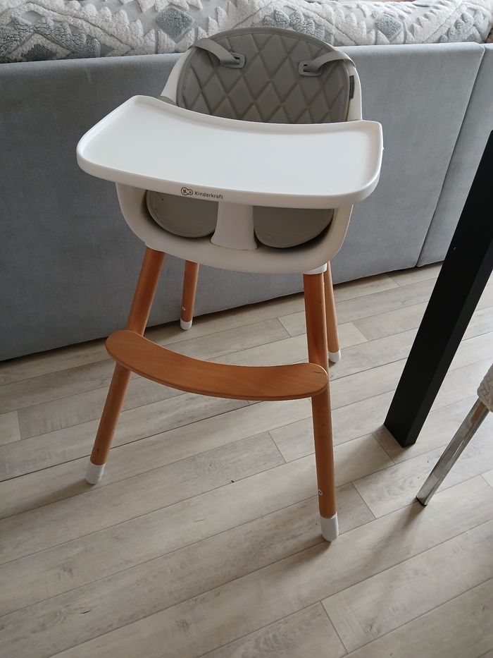 Chaise haute - photo numéro 4