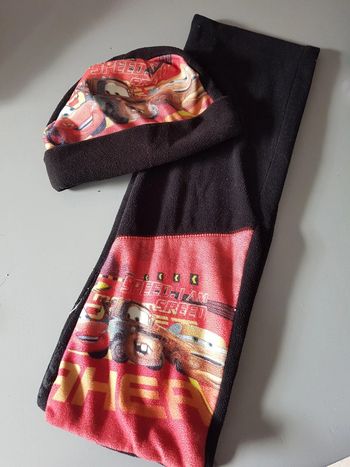 Lot écharpe et bonnet