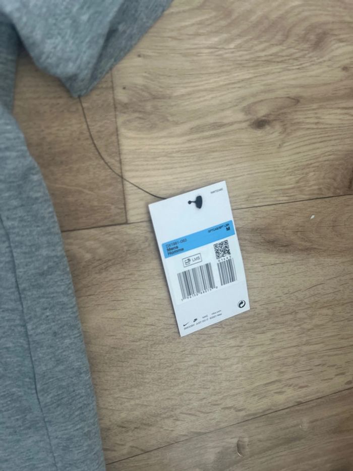 T-shirt Nike gris M - photo numéro 3