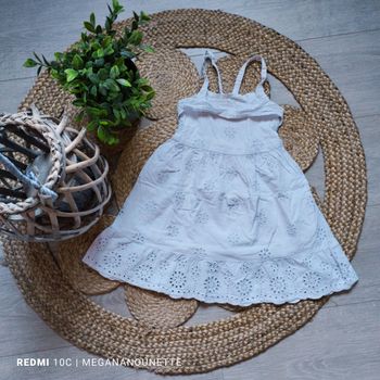 🤍 Robe blanche – 5 ans / 110 cm – Lili Marelle – Très bon état